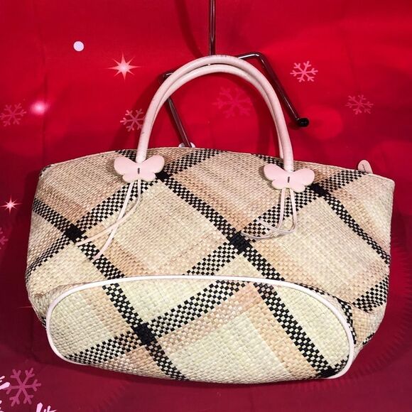 Etienne Aigner summer bag - Picture 3 of 5